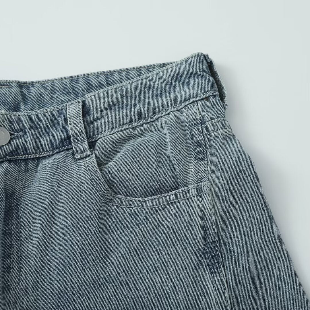 Léo™ | Mid-rise jeans, elegant wide cut