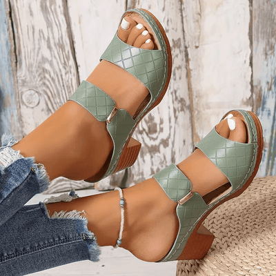 ARAH | CHIC ORTHOPEDIC SANDALS