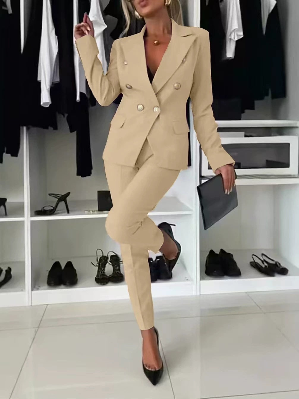 Iconic Slim Elegance Suit