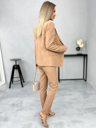 Iconic Slim Elegance Suit