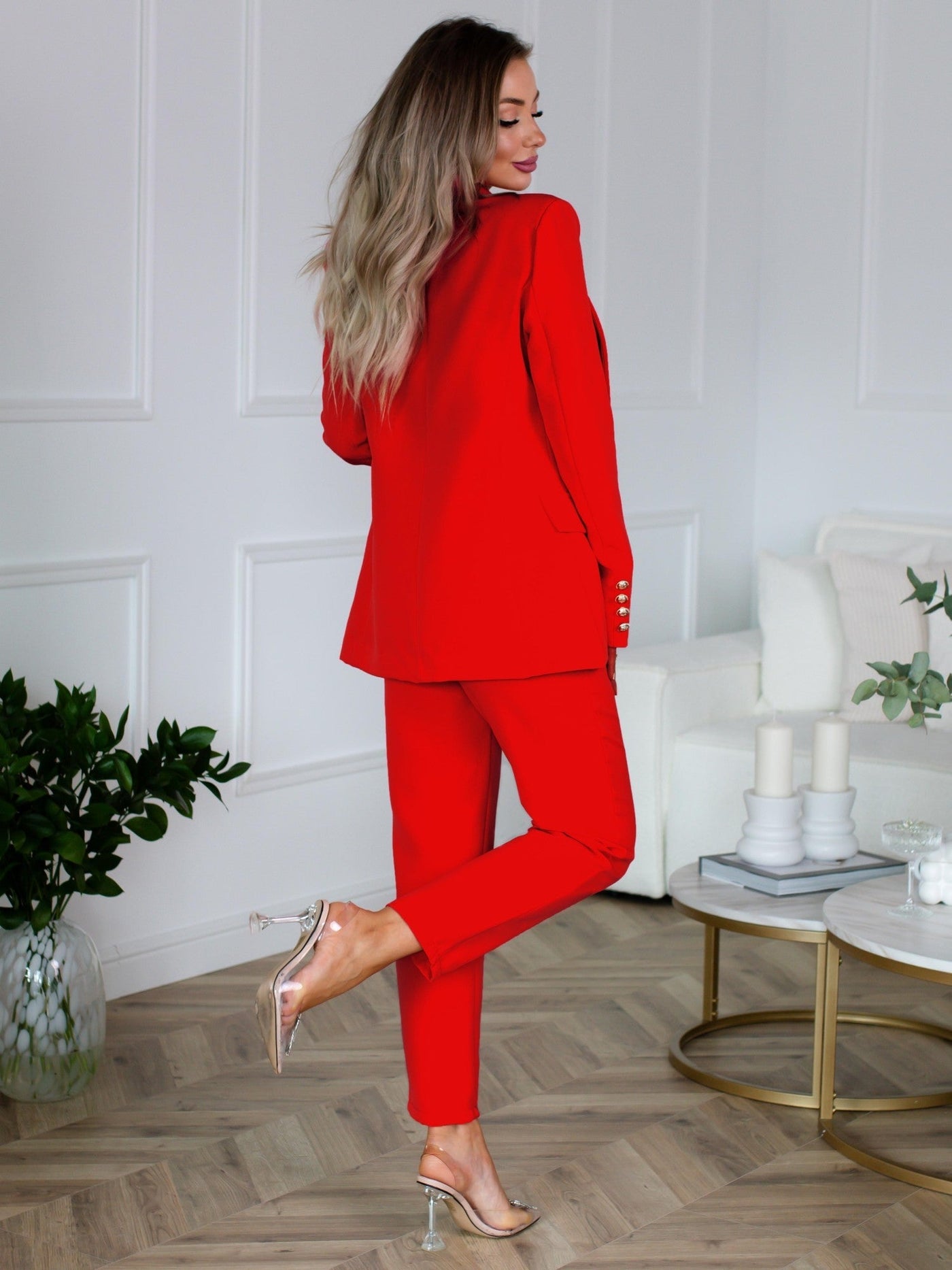 Iconic Slim Elegance Suit