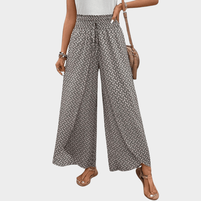Mavilda | Elegant Wide-Leg Trousers